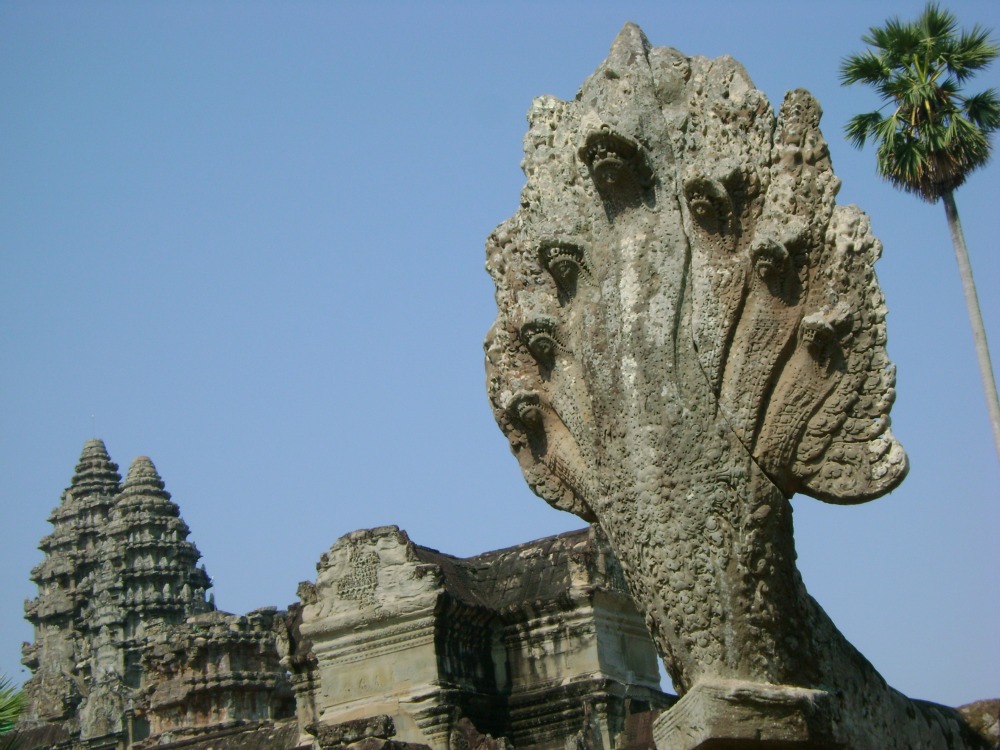 Naga, Angkor Wat