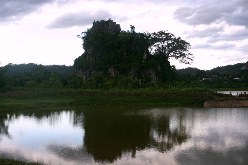 Vieng Xai