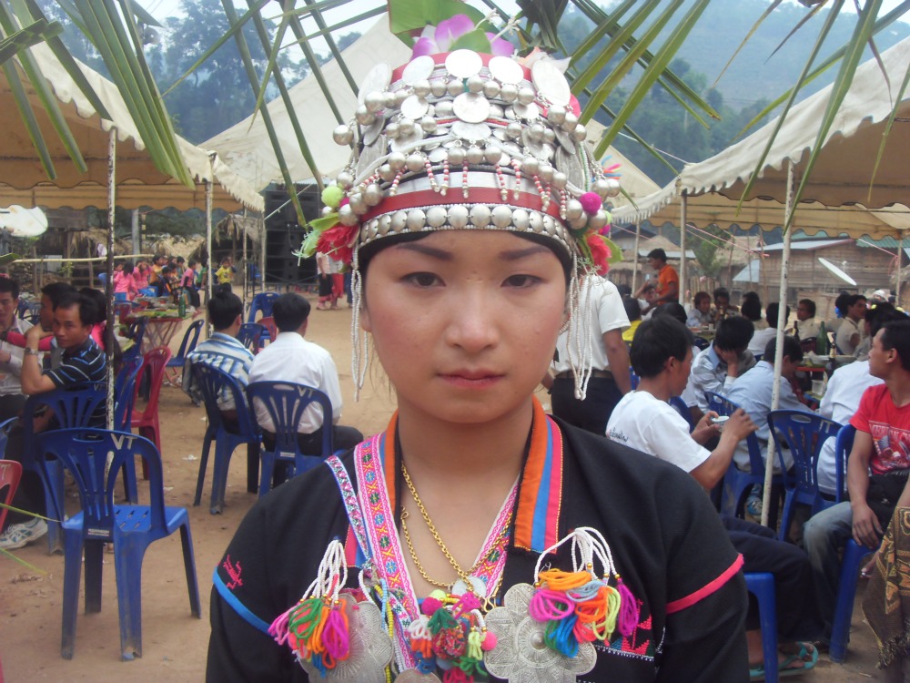 Akha bride (photo by Vanxai Inyasone)