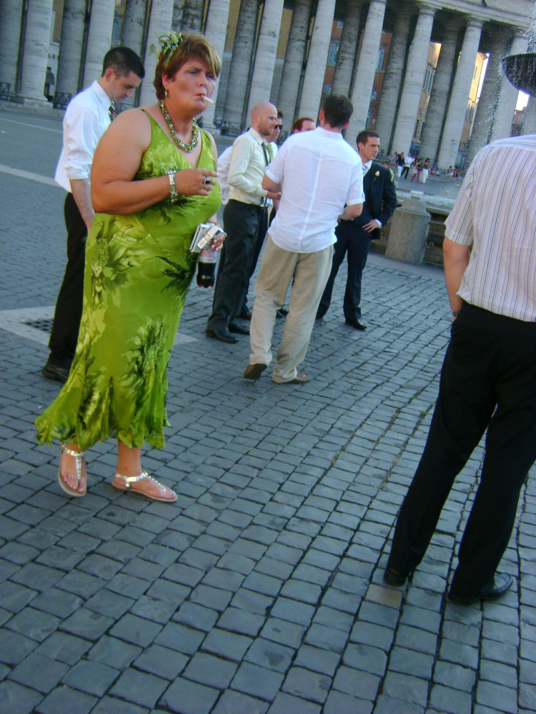 Wedding party, St. Peter's Square